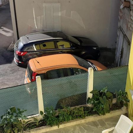 La Casa Gialla Del Ristoro Agricolo فيكيانو المظهر الخارجي الصورة
